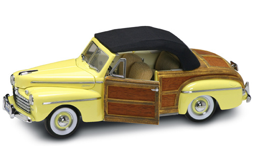 Yatming 1946 FORD SPORTSMAN YELLOW 1-18