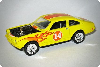 Johnny Lightning R8 1973 Chevy Vega GT- matchboxshop