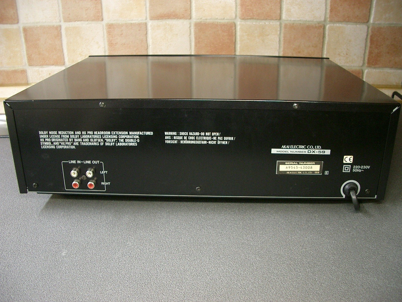 Akai DX-59 b