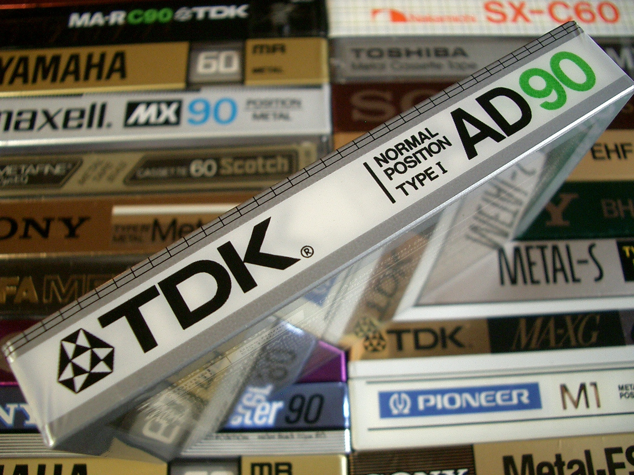 TDK AD 90 Eur 1984-85 t