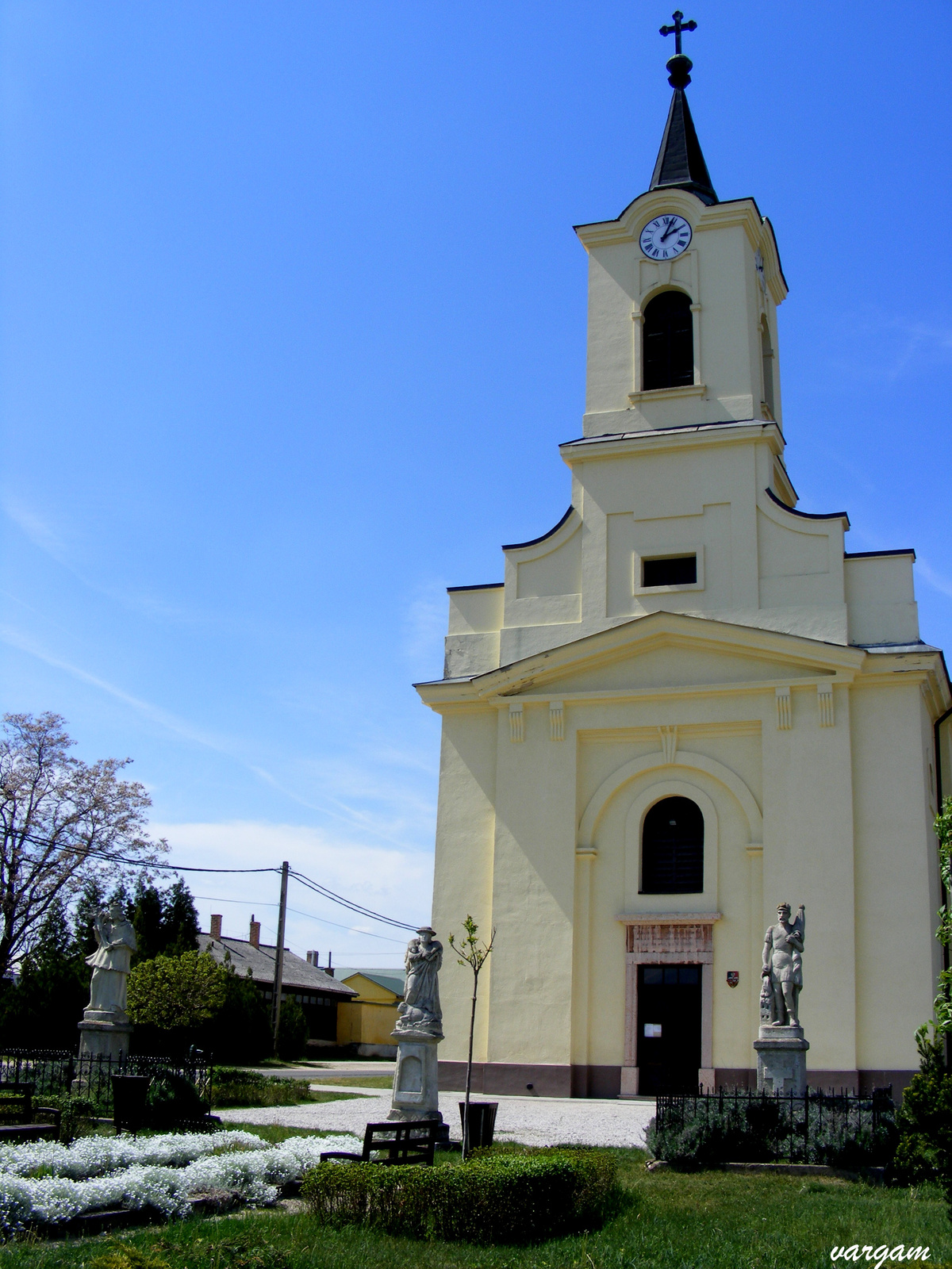 2012 május 5 - Vértesboglár - Katolikus Templom