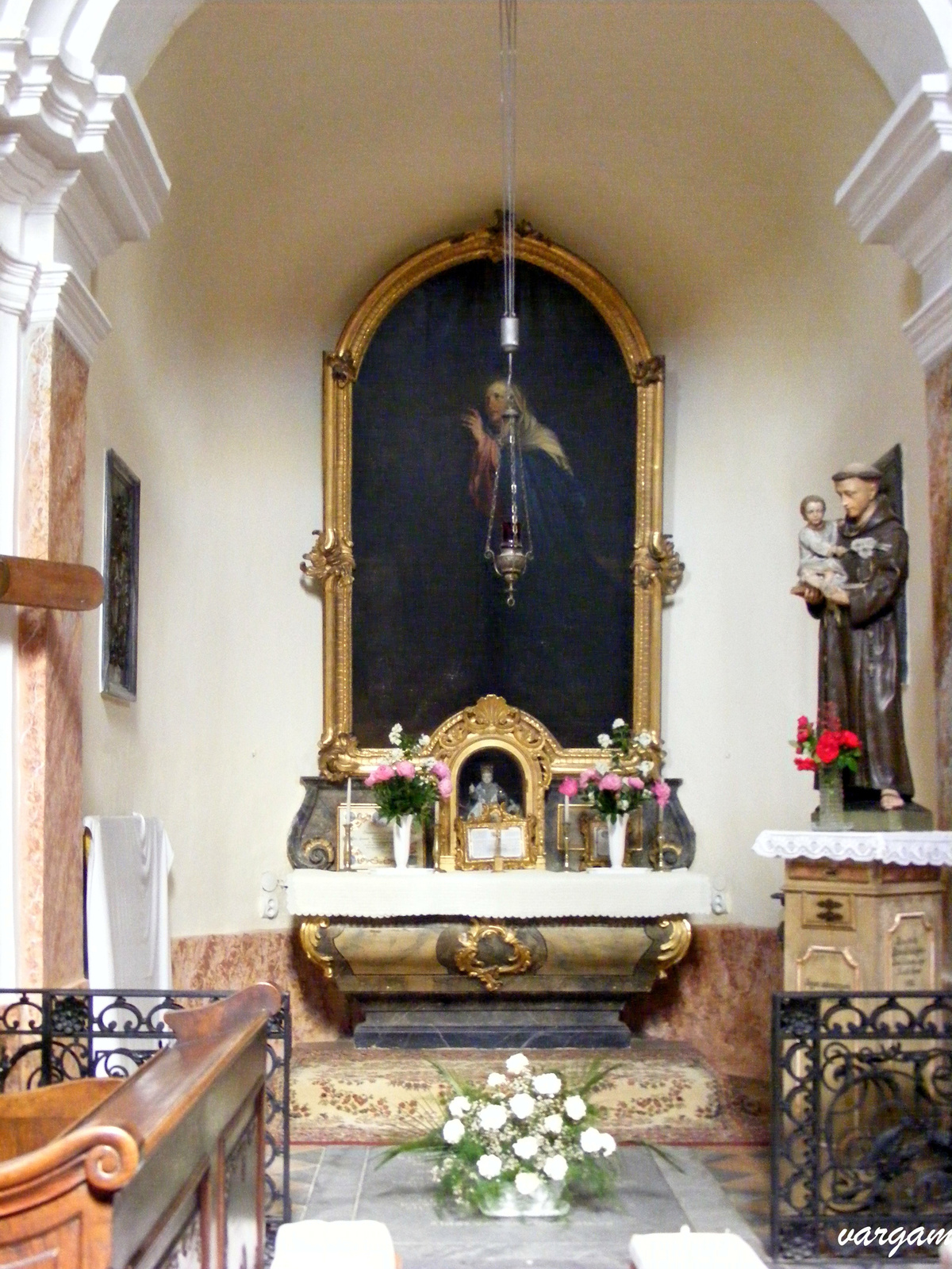 Bakonyszombathely katolikus templom belső 8