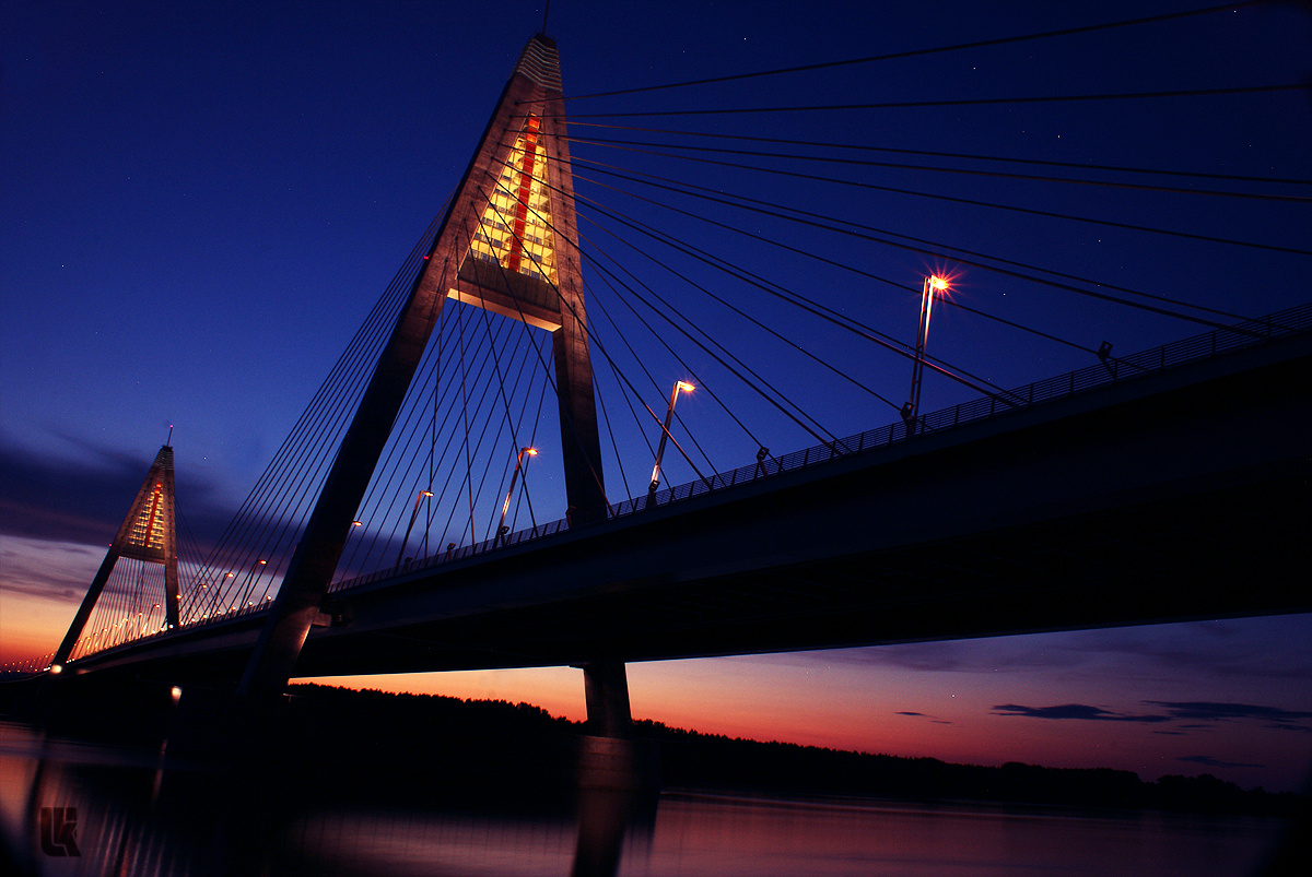 Megyeri híd este