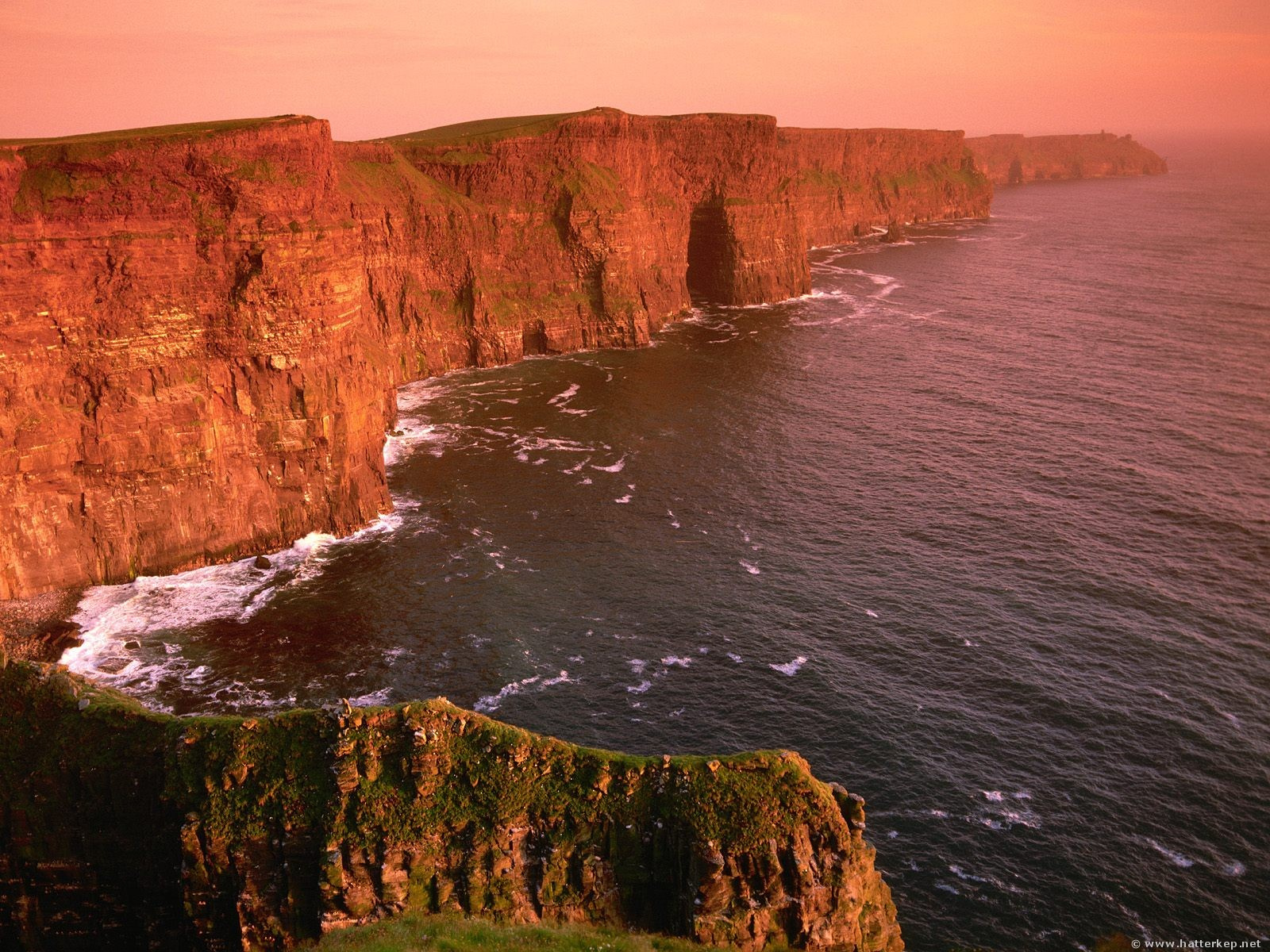 cliffs of moher county clare ireland