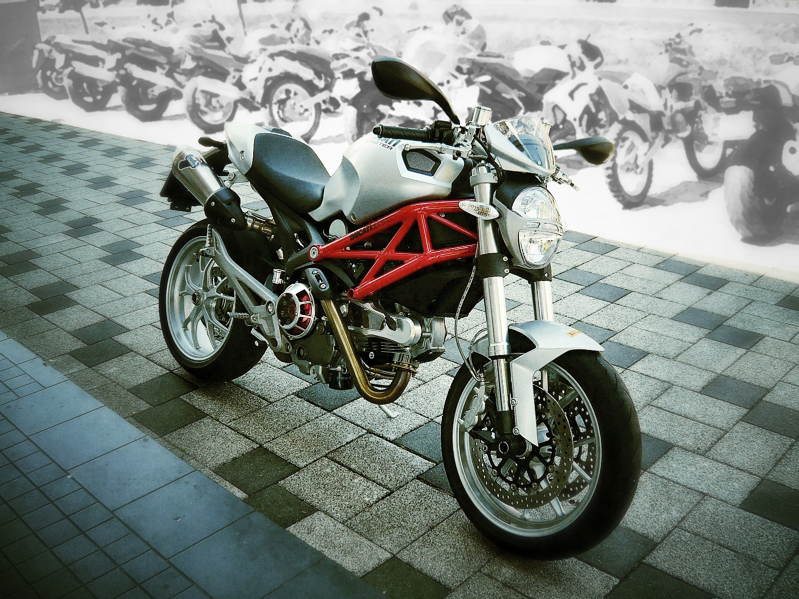 Ducati Monster 1100