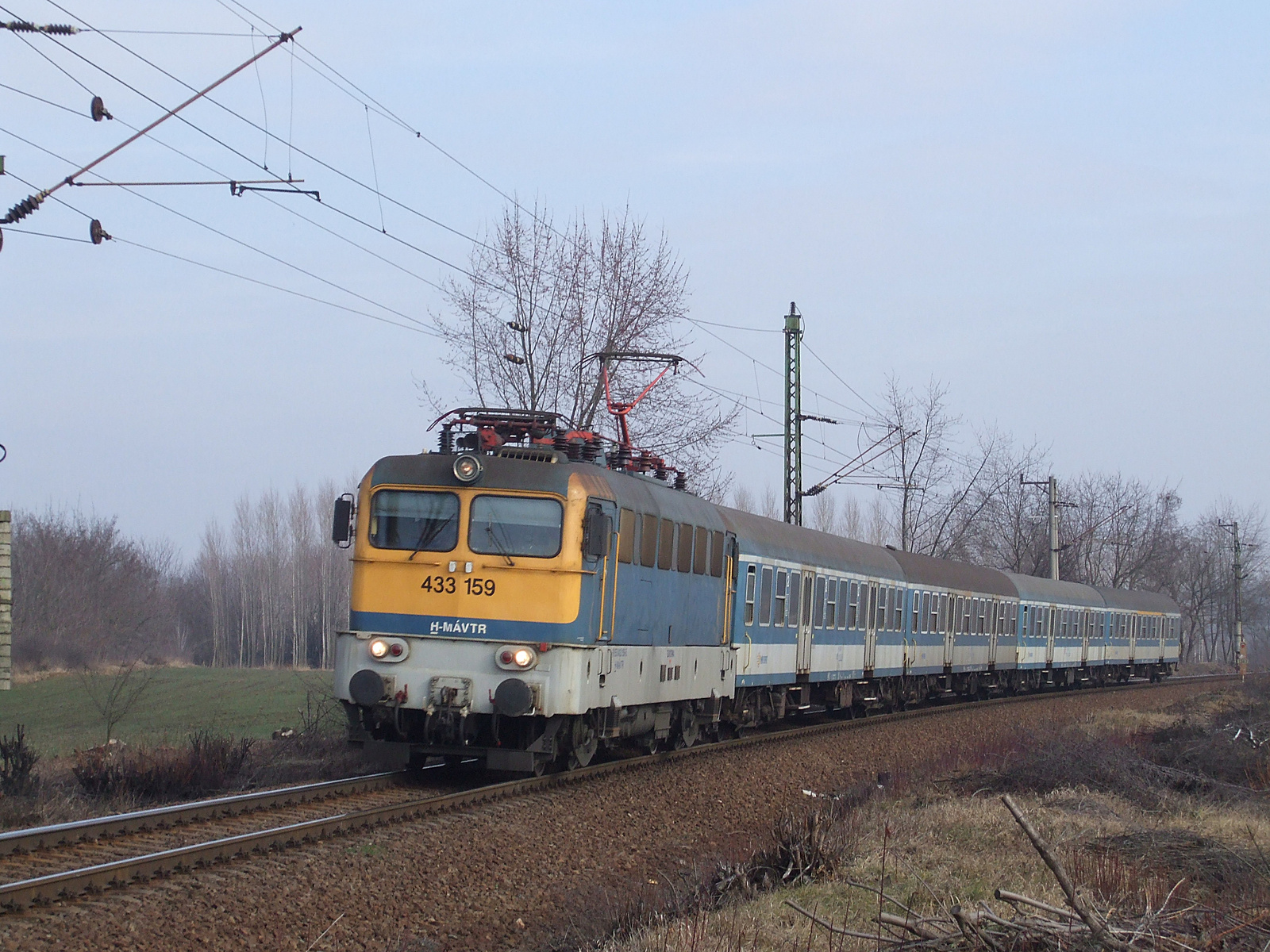 433 159 Dombóvár