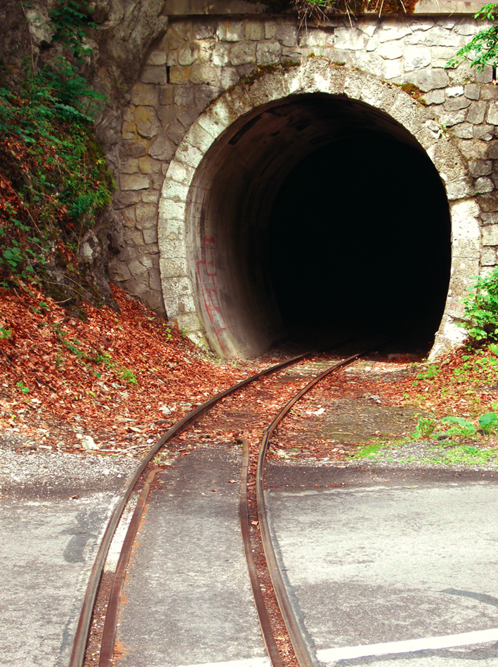 Az alagút