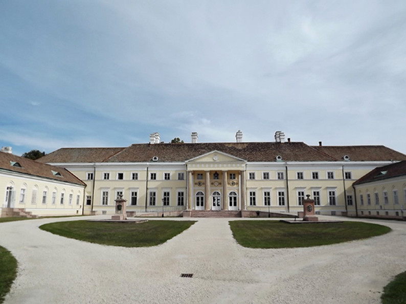 A csákvári Esterházy-kastély