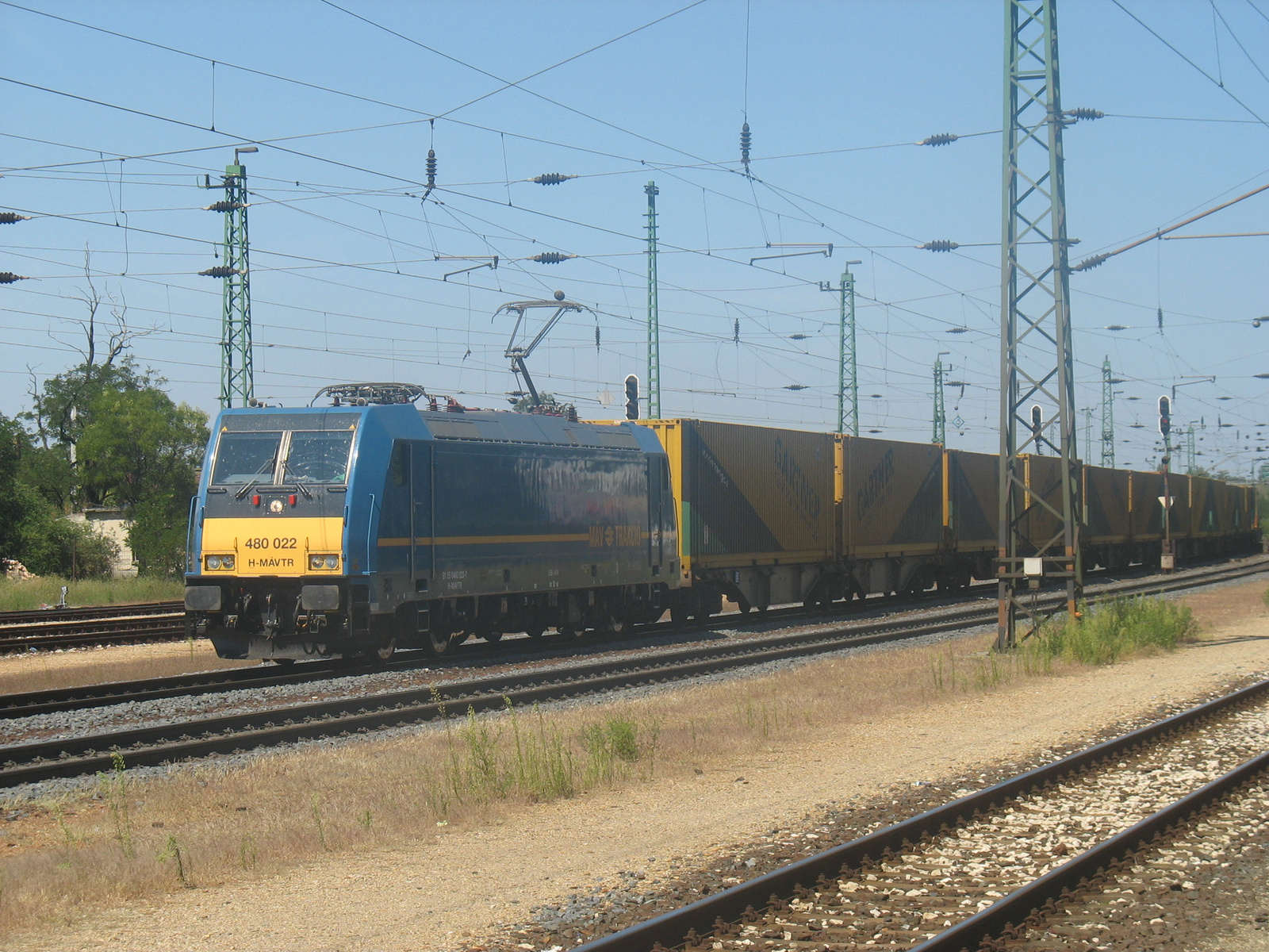 480 022 tehervonat