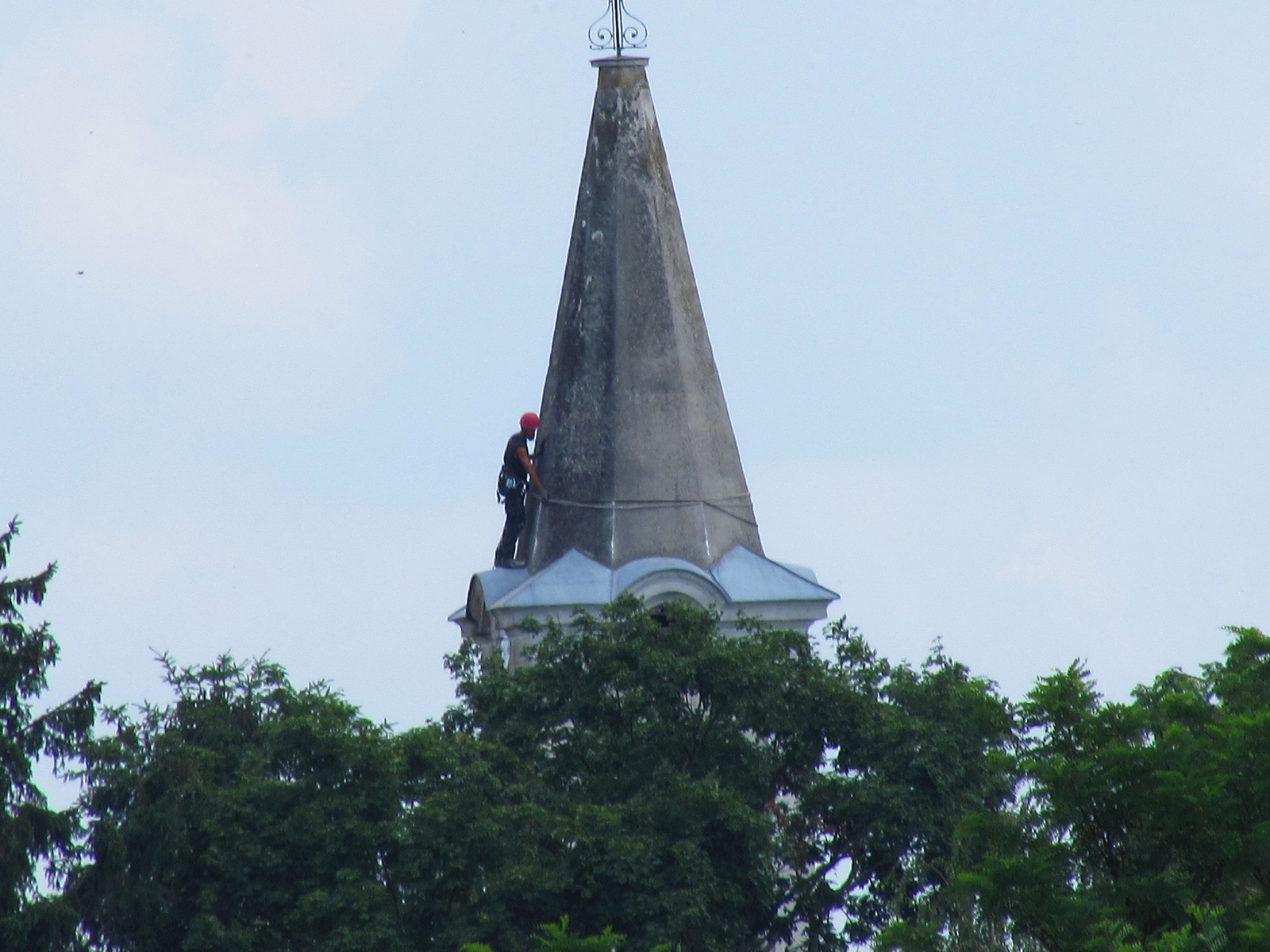 Templomóra felszerelés a távolból