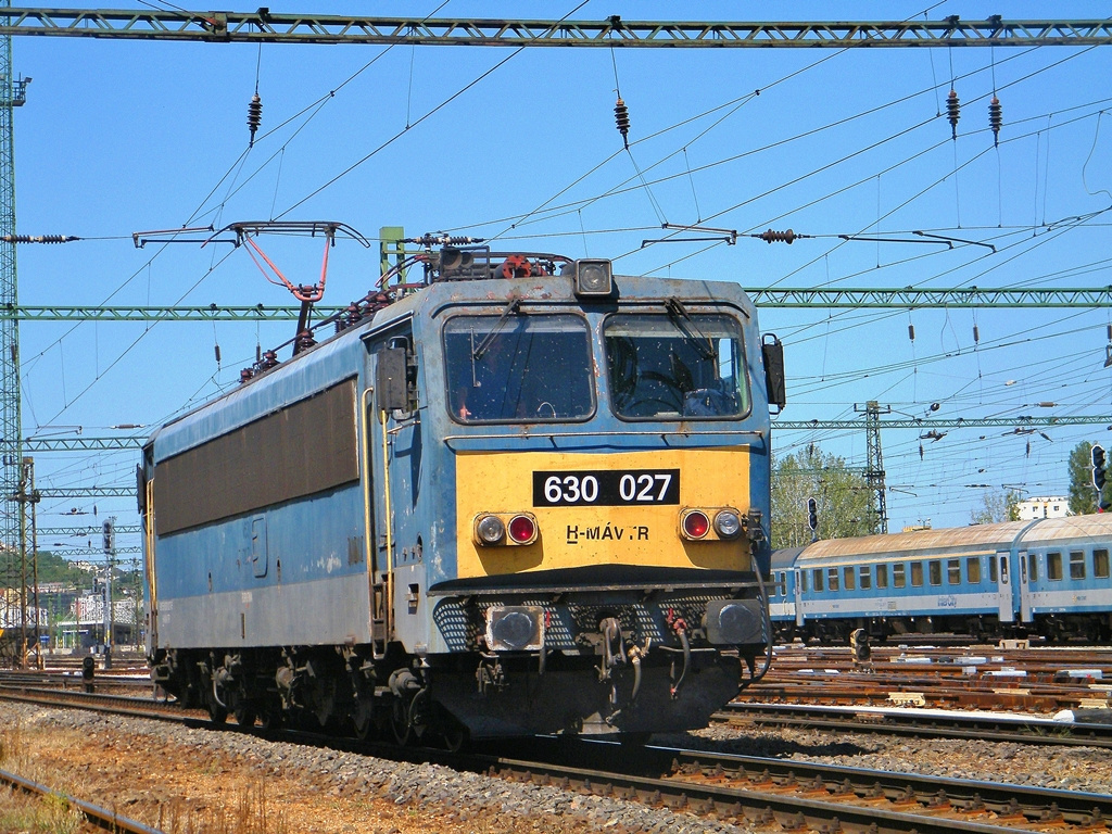 630 027 - 002