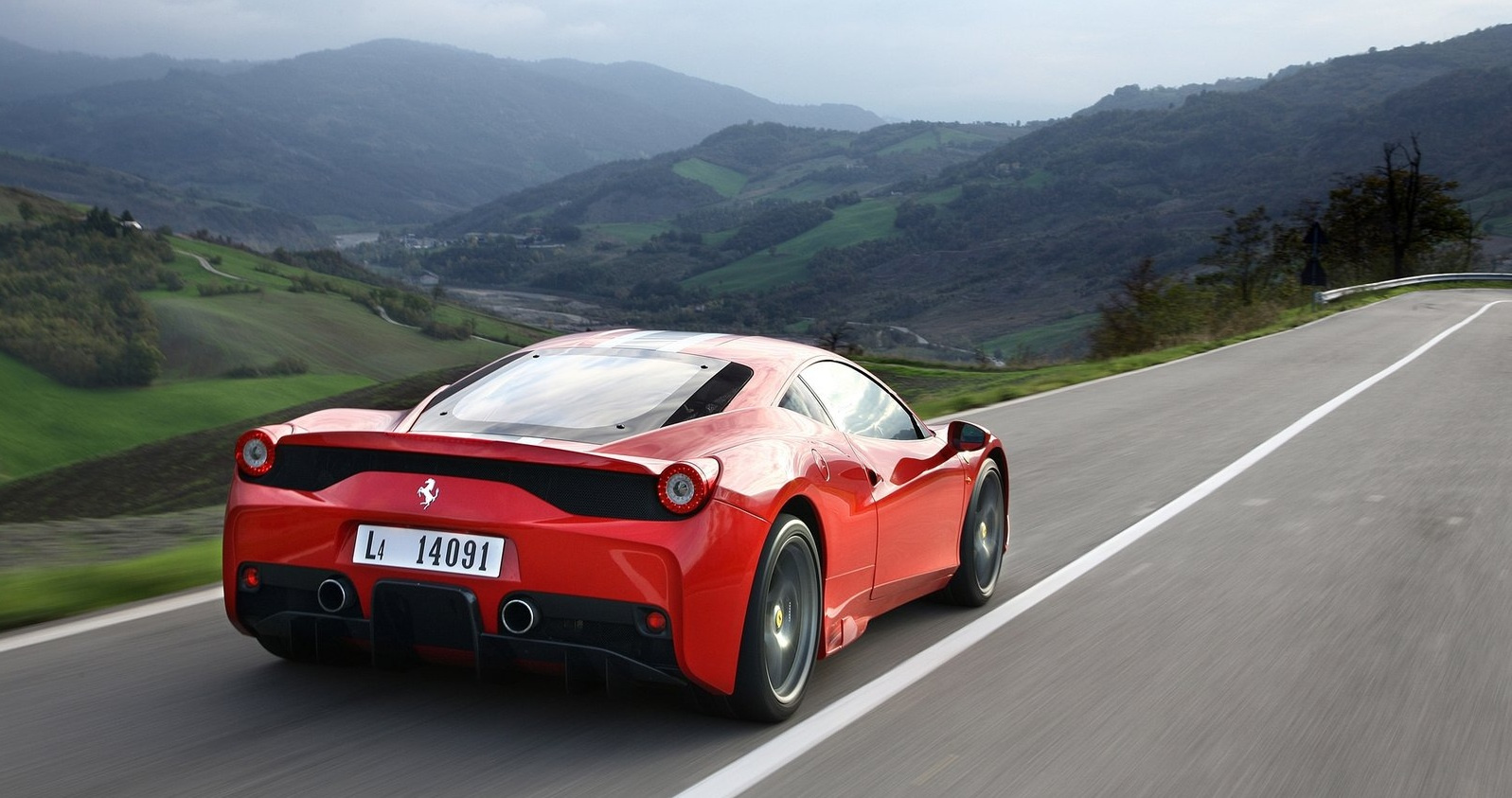 ferrariszubjektiv.blog.hu 458 Speciale 2011200