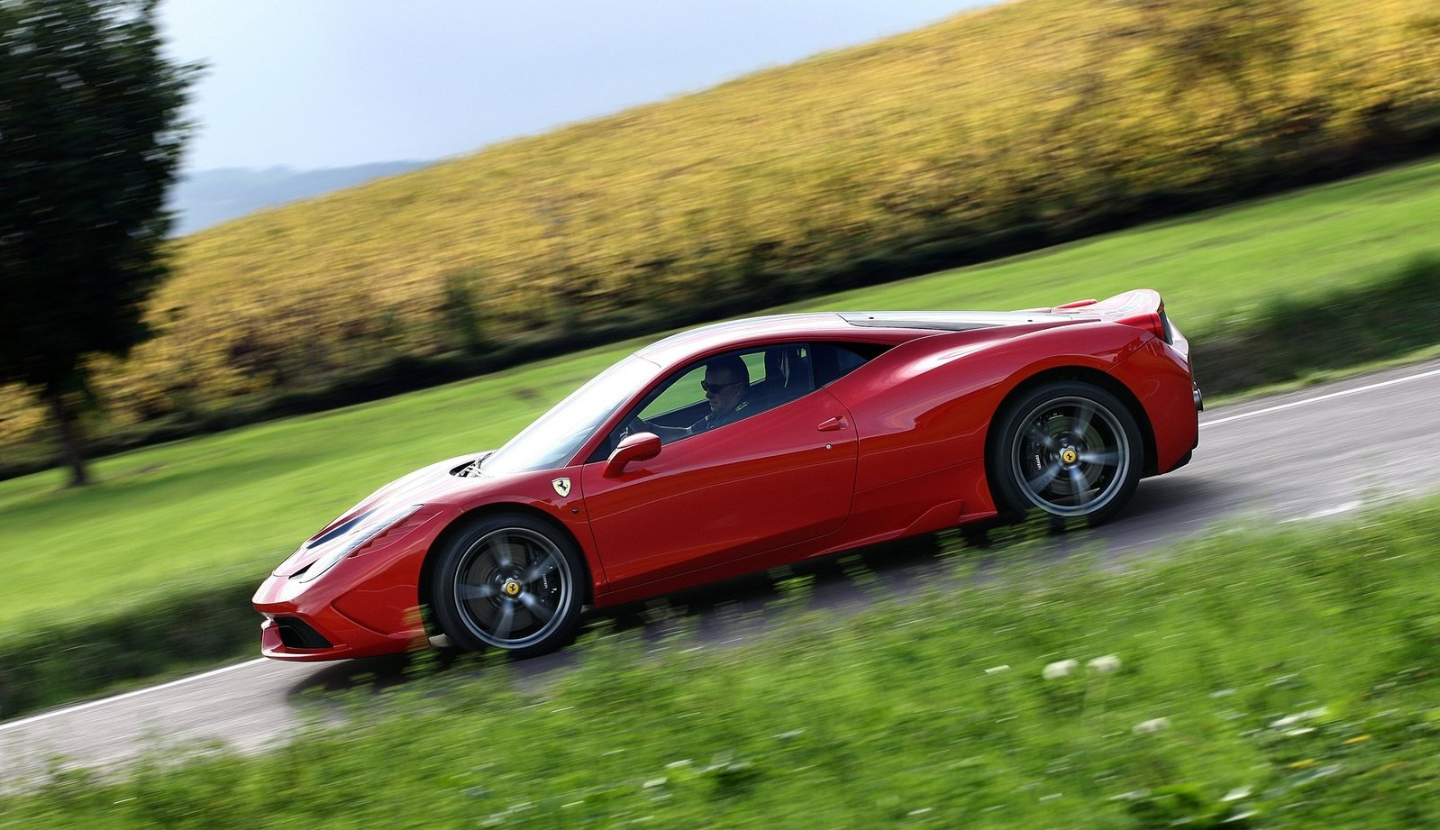 ferrariszubjektiv.blog.hu458 Speciale 200b