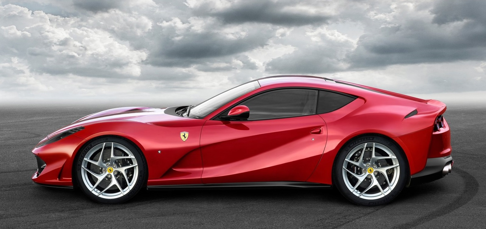 Ferrariszubjekt iv.blog.hu812 Superfast-02