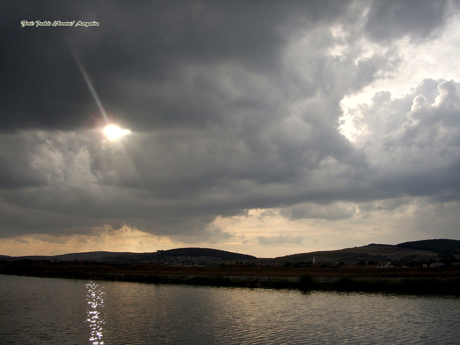 viharos naplemente a Marosparton, Erdély