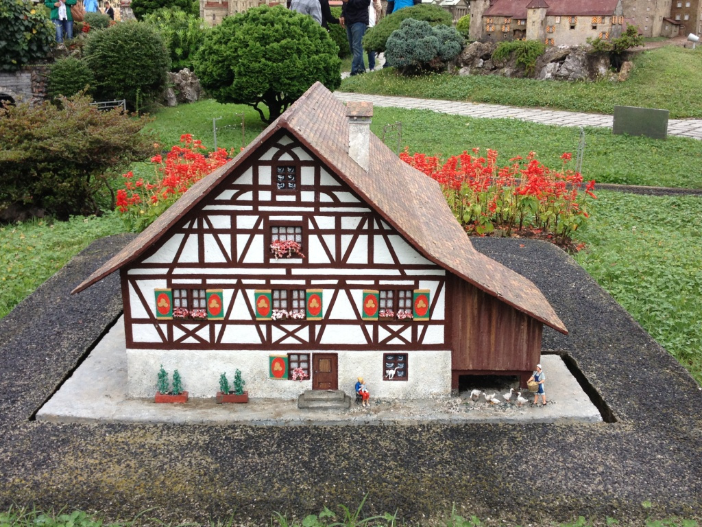 138 Swissminiatur