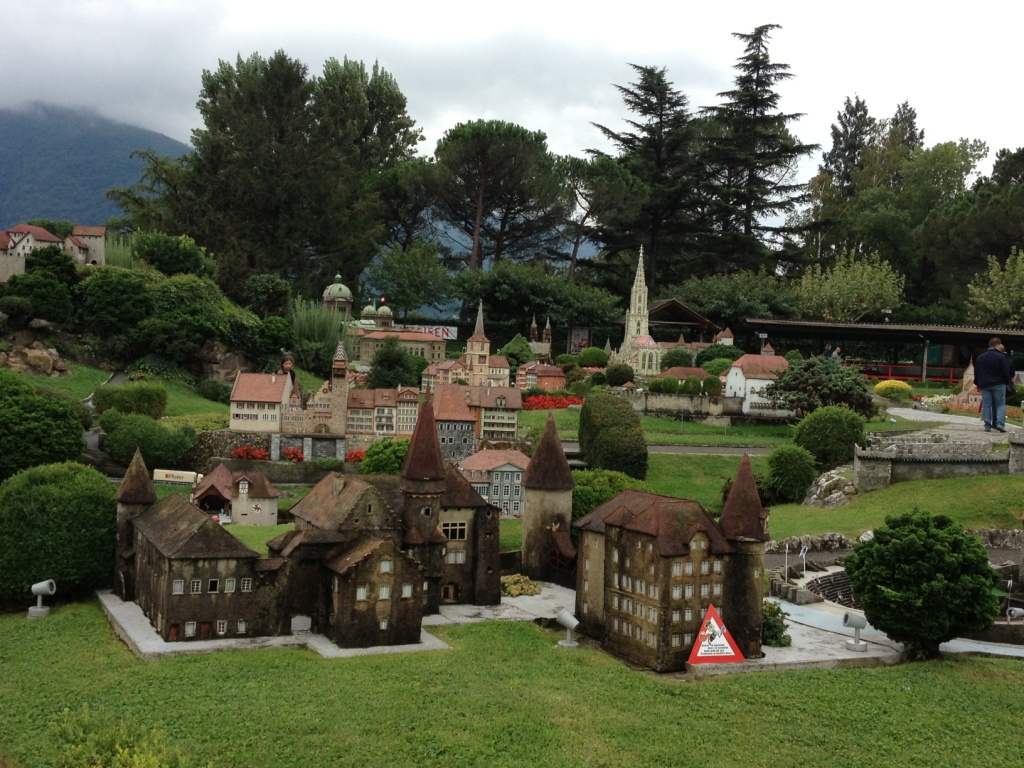 153 Swissminiatur