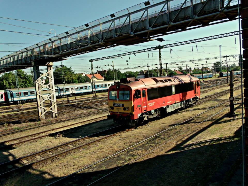 418 328 ( Székesfehérvár )