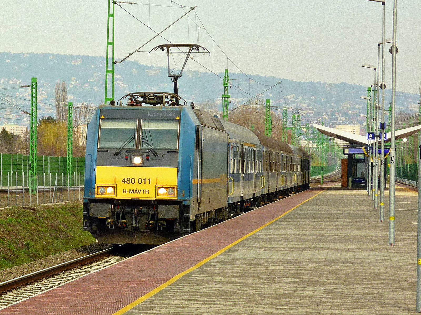 480 011 ( Bp-Albertfalva )