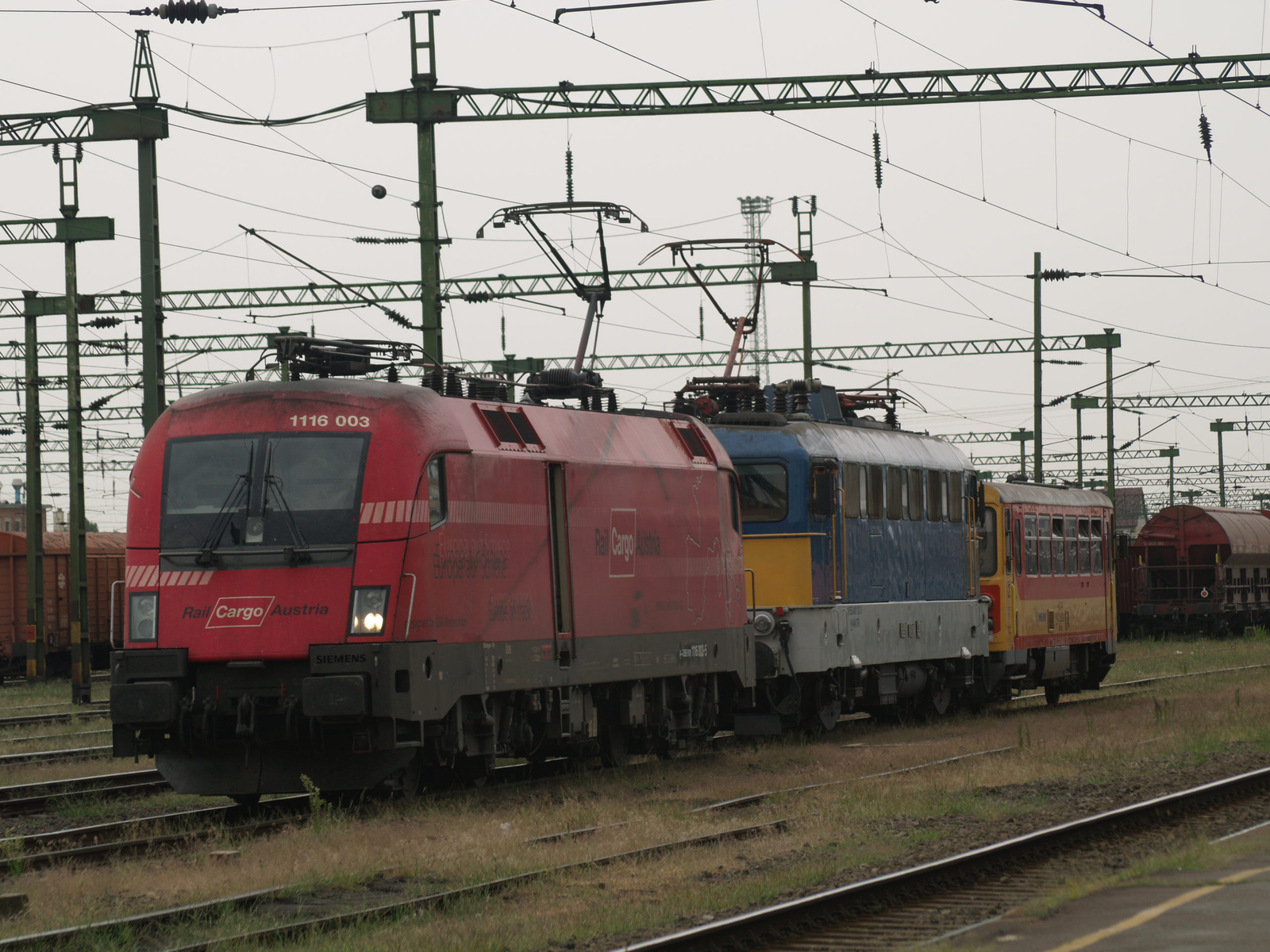 1116 003 Rail Cargo Austria + 431 123 - Székesfehérvár