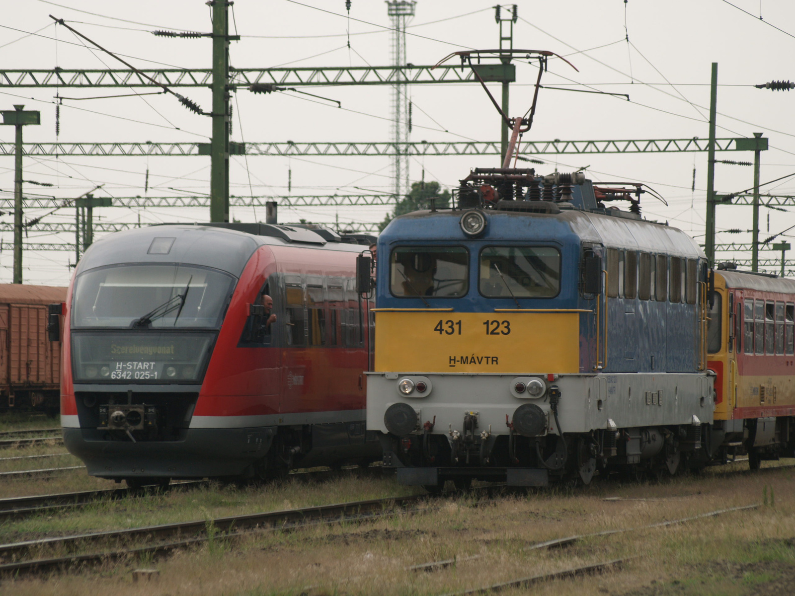 6342 025 + 431 123 Székesfehérvár