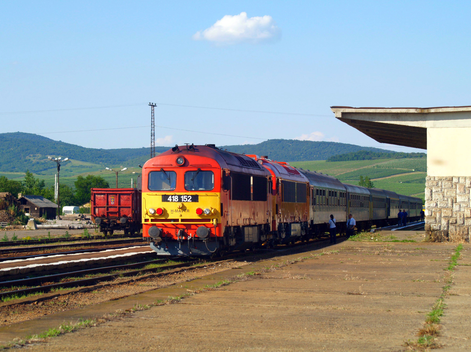 418 152 - M41 2152 és 418 163 - M41 2163 Olaszliszka-Tolcsva