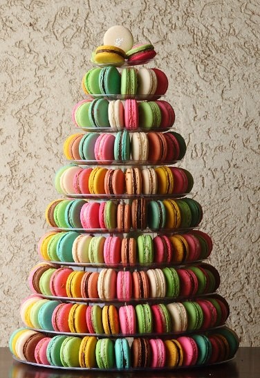 macaron torony