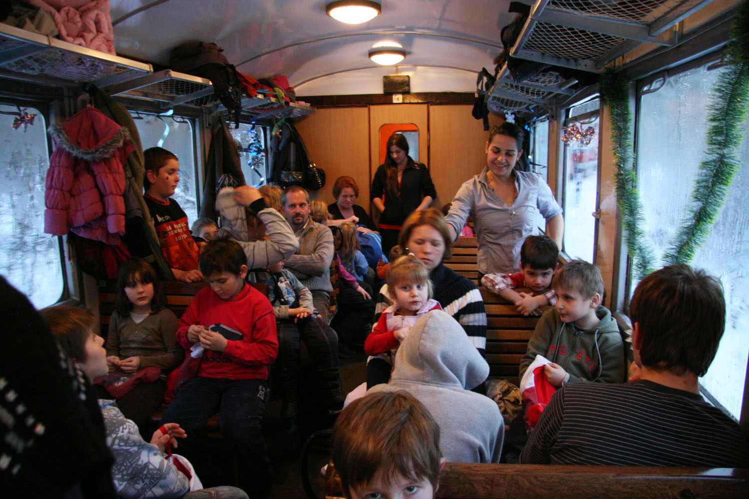 2012-12 Mikulás vonat 044