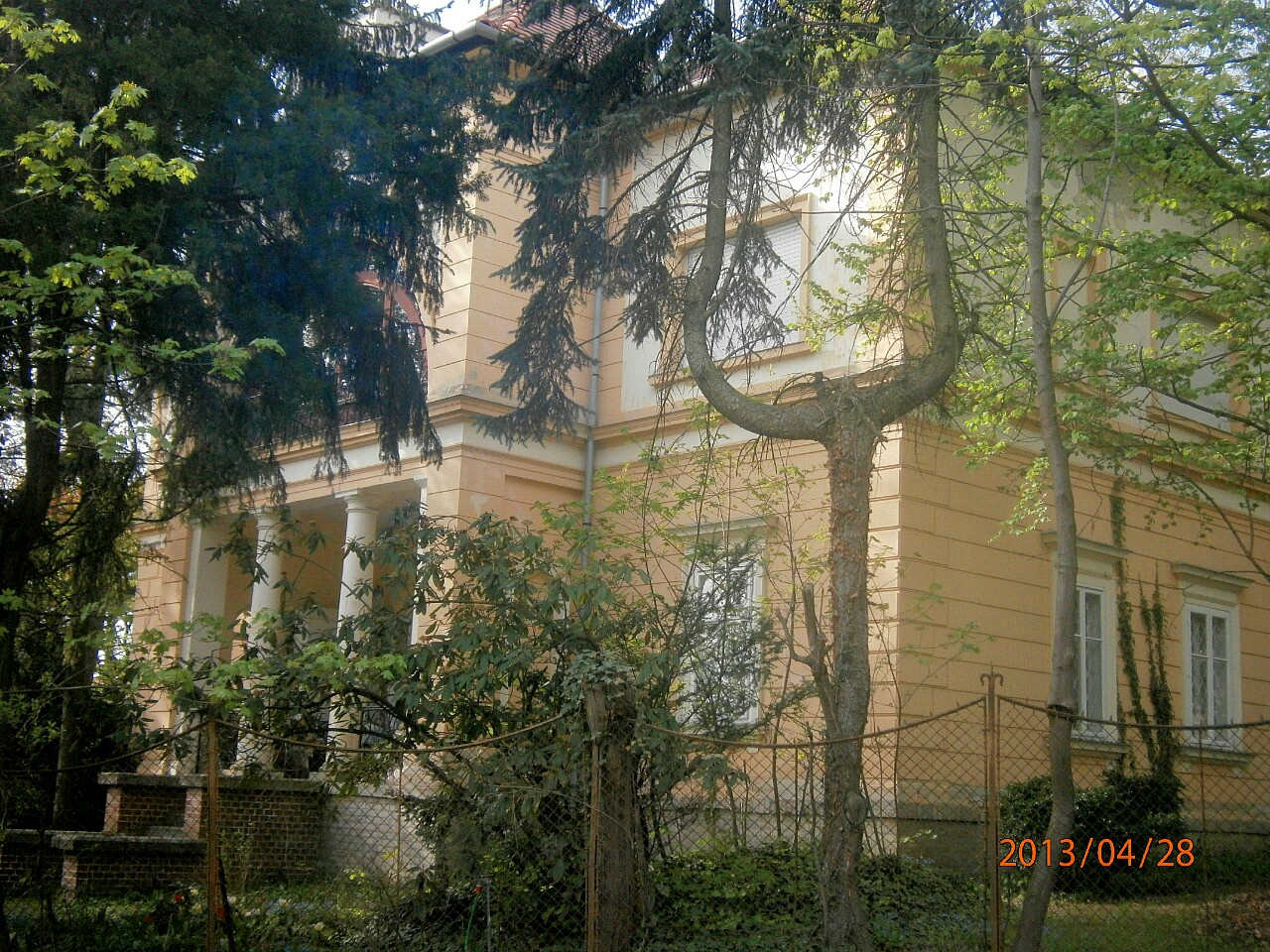 Villa, Eötvös út/Buda