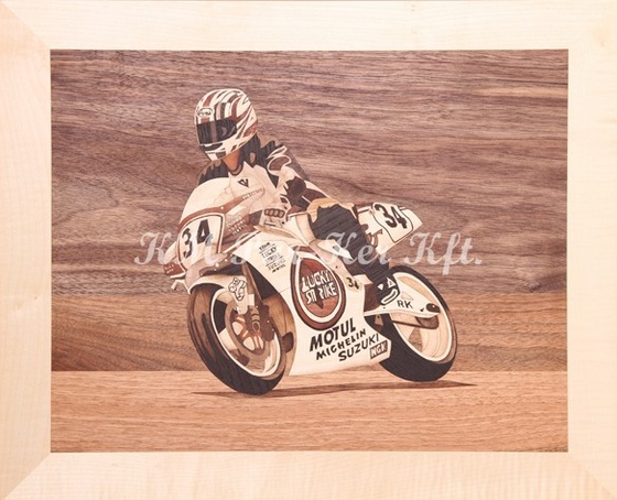 ik00207 Kevin Schwantz intarzia kep