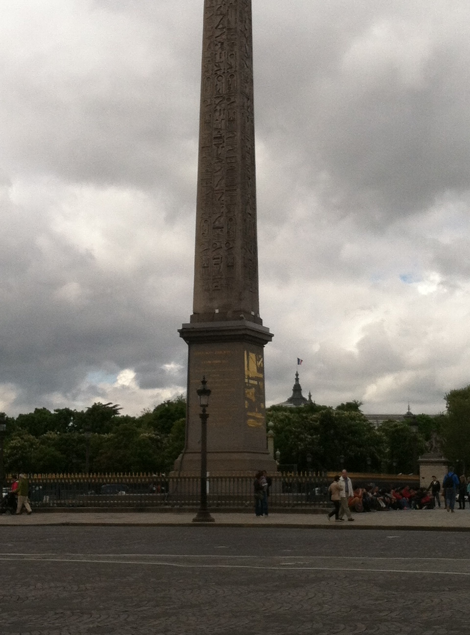 Obelisk környéke