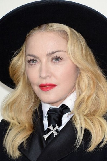 madonna grammys red carpet (19)