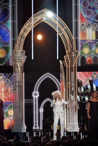 madonna-grammy-performance (1051825)