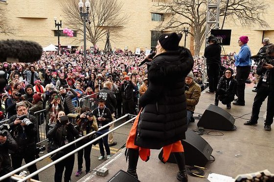 20170121-media-madonna-womens-march-washington-58