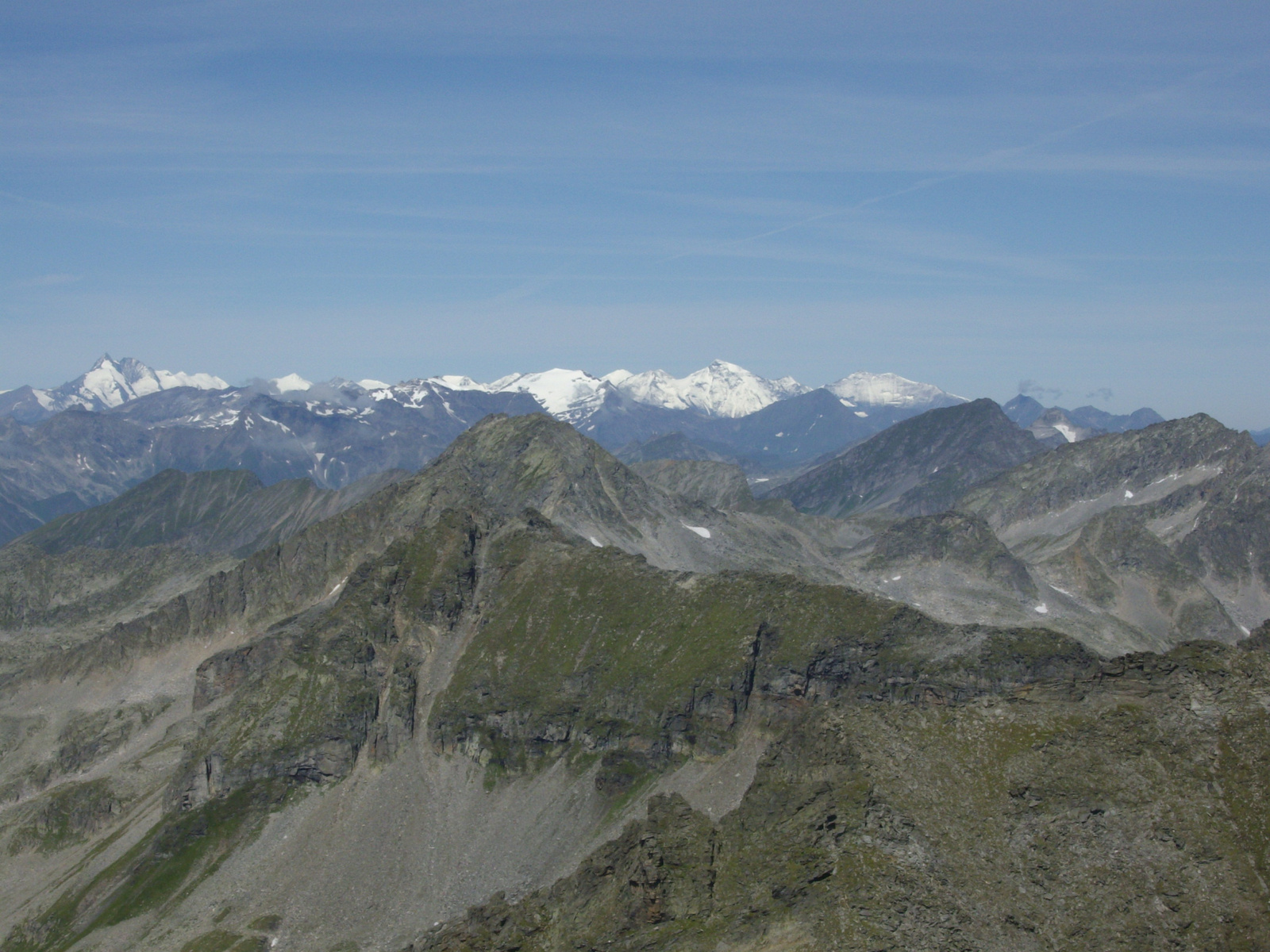 2965 m magasról