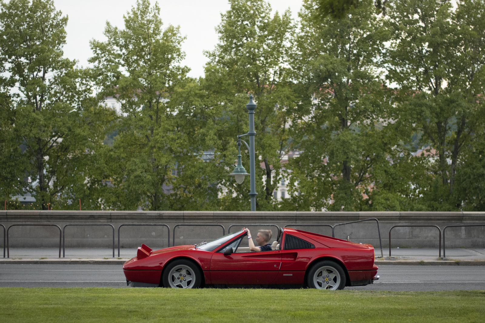 Ferrari 328 GTS