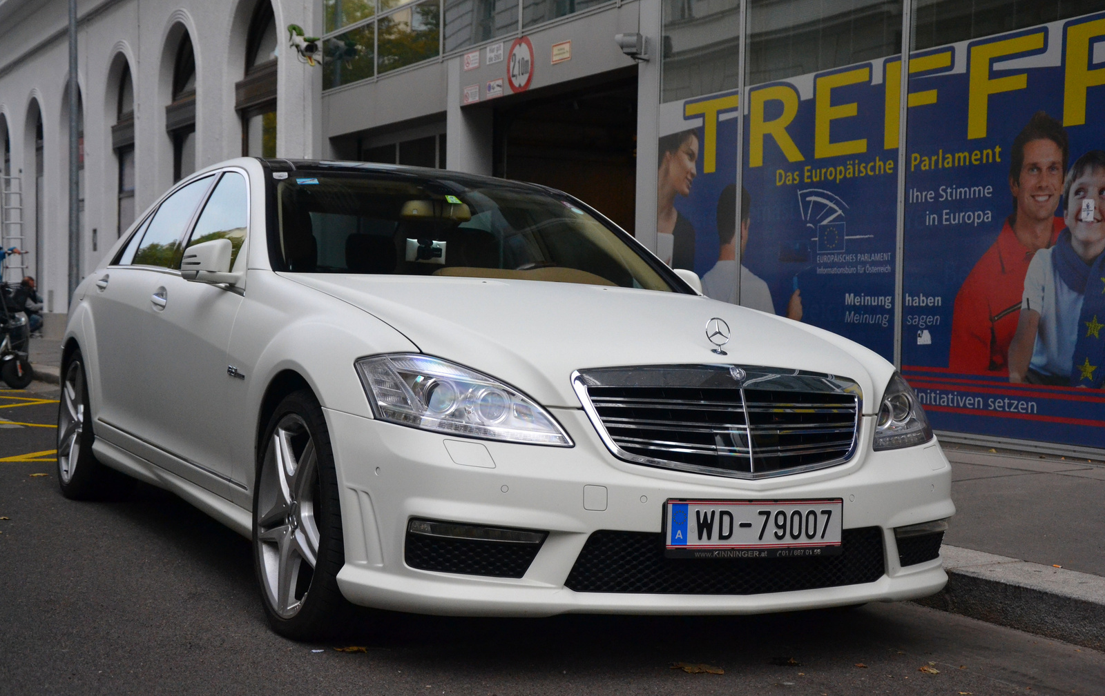 Mercedes-Benz S 63 AMG