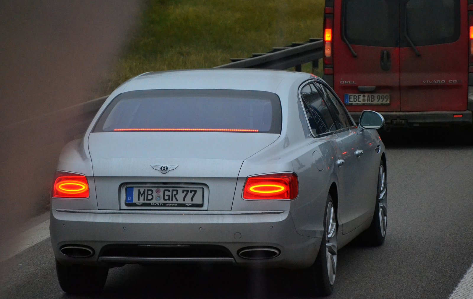 Bentley Flying Spur W12