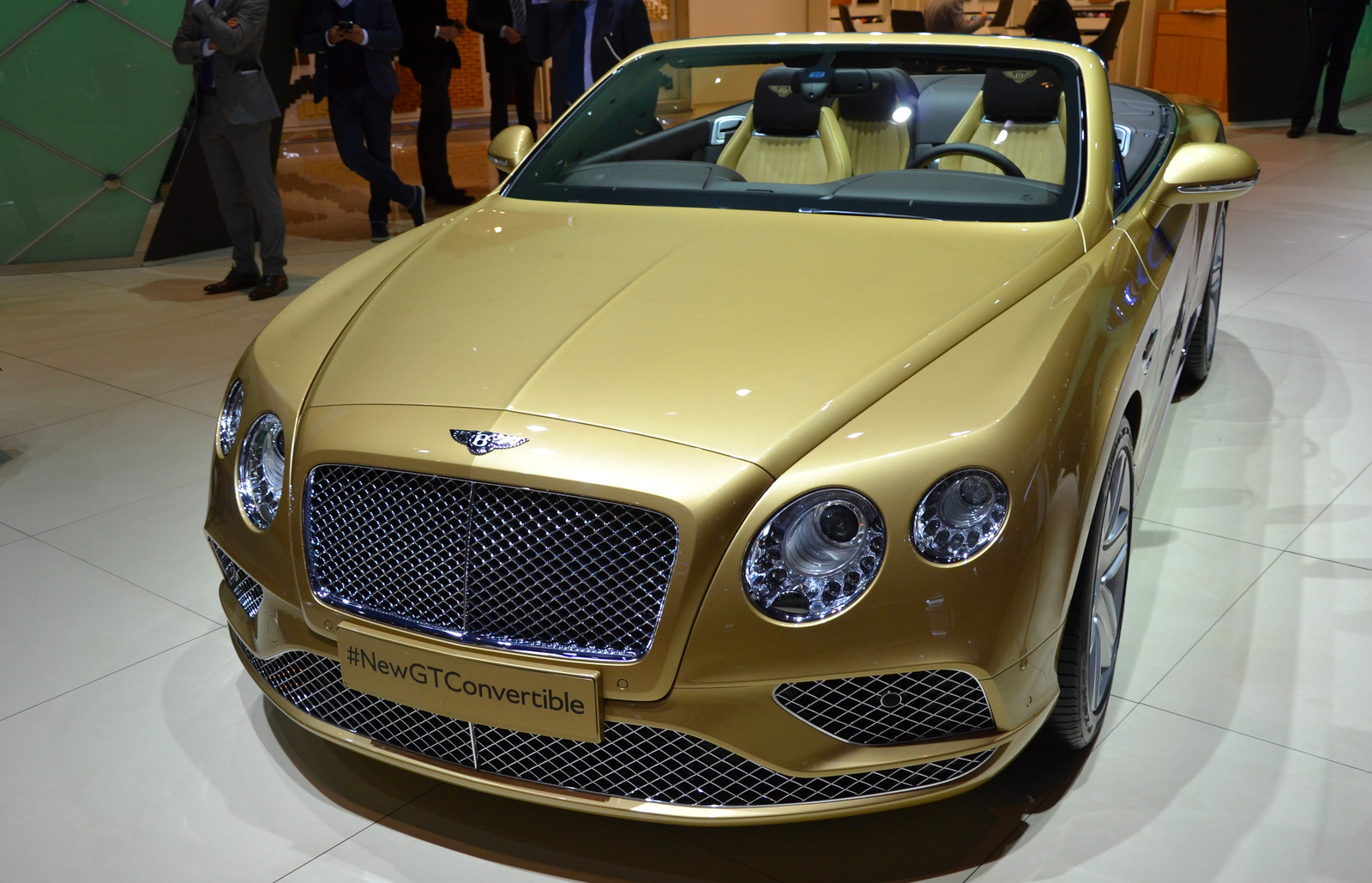 Bentley Continental GTC 2016