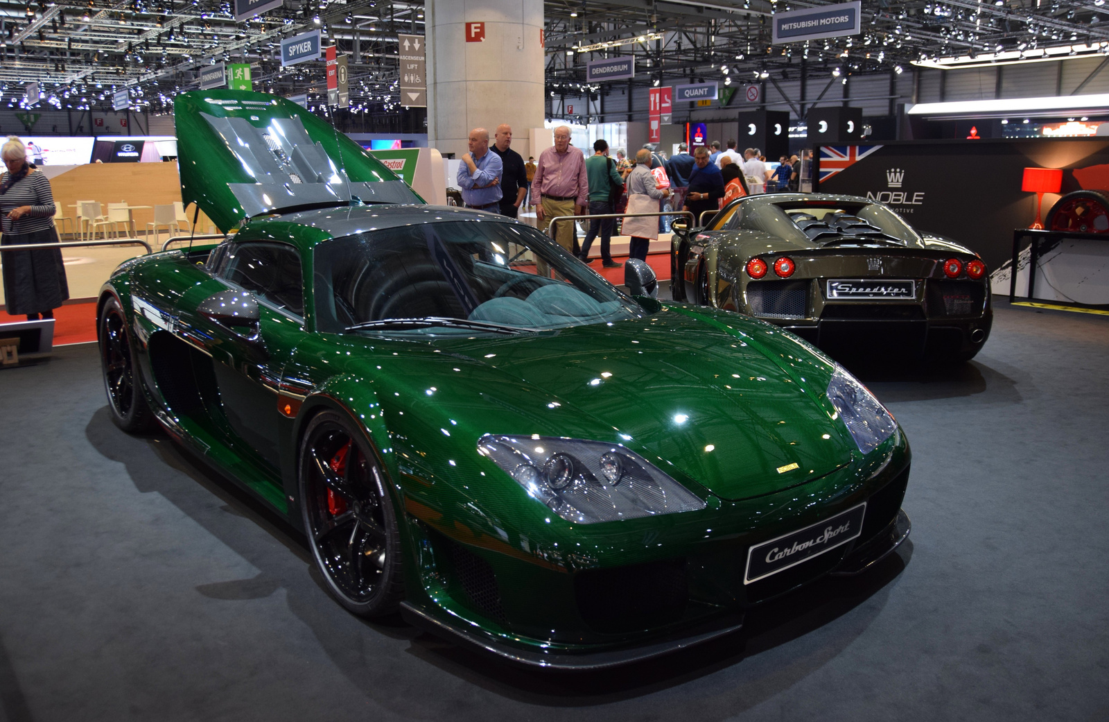 Noble M600 CarbonSport