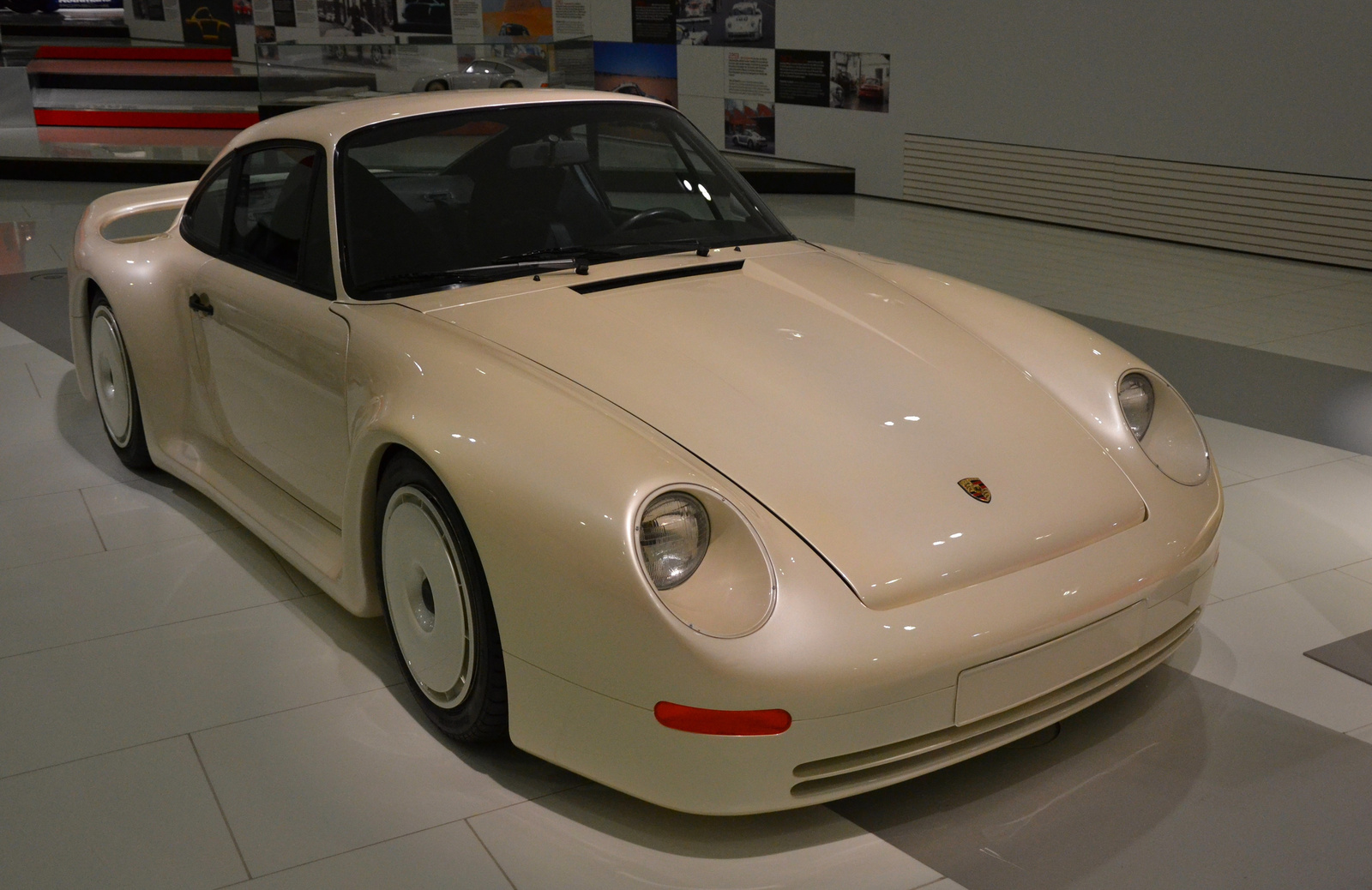 Porsche Gruppe B Concept Car
