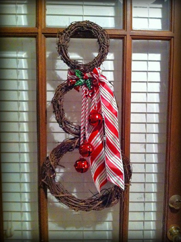 awesome-christmas-door-decoration-design