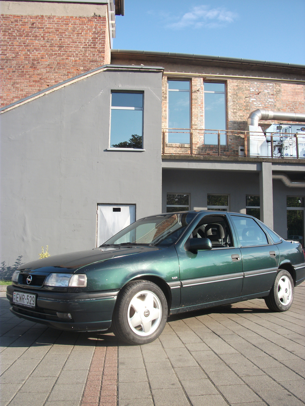 Opel Vectra A 1.6 CDX 014