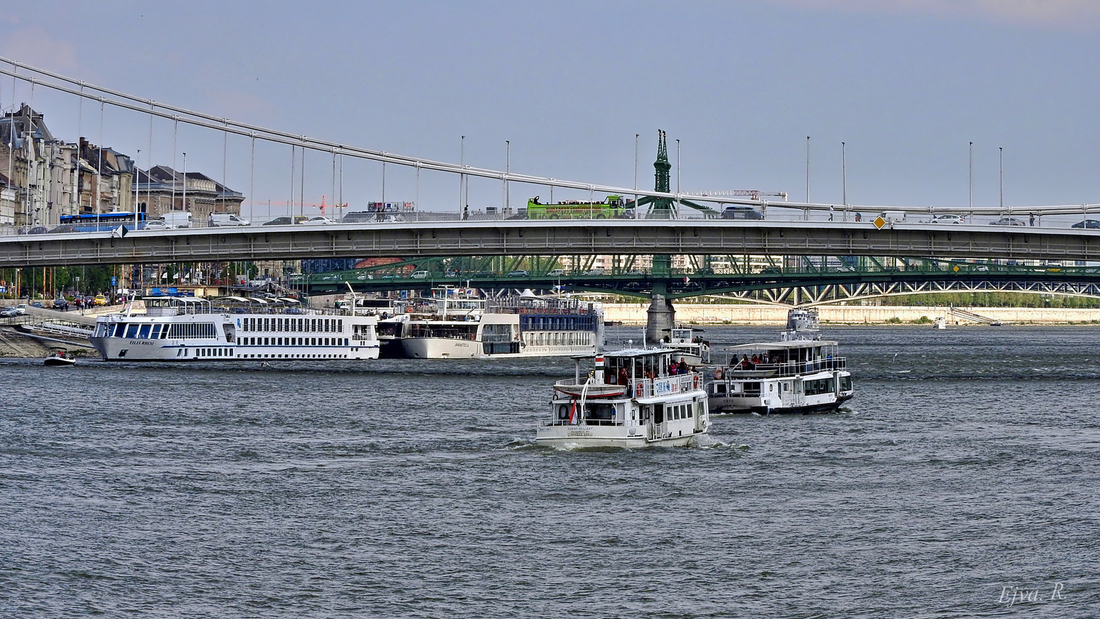 Hajóforgalom Duna Budapest