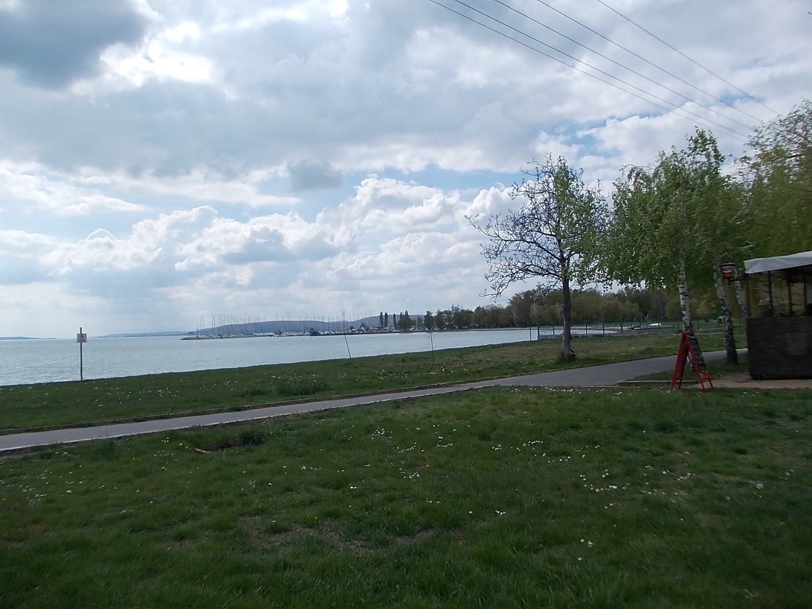 képek 6 195 Balatonkenese