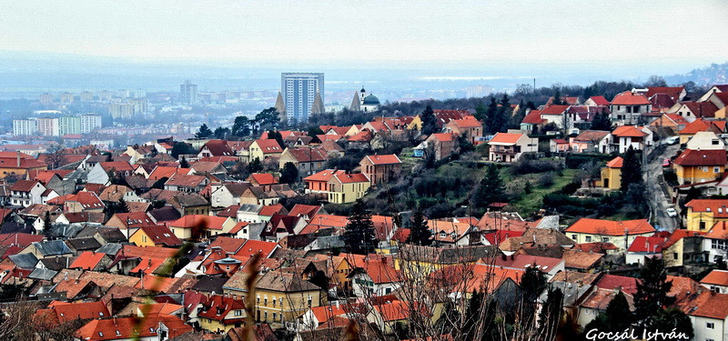 Pécs, Kilátás a Havihegyről átméretezve