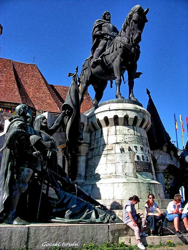 Kolozsvár, Mátyás szobor