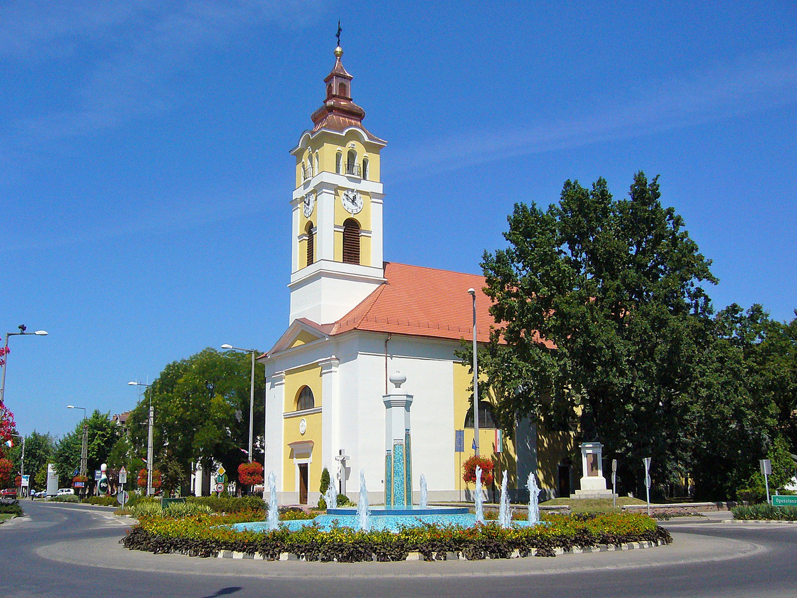 Kistelek, Szent István-templom