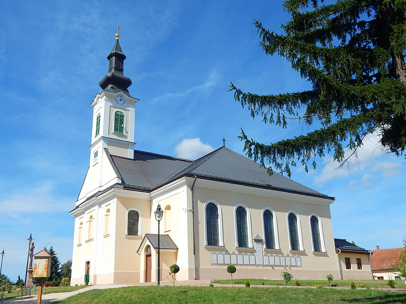 Mélykút, Szent Joachim-templom