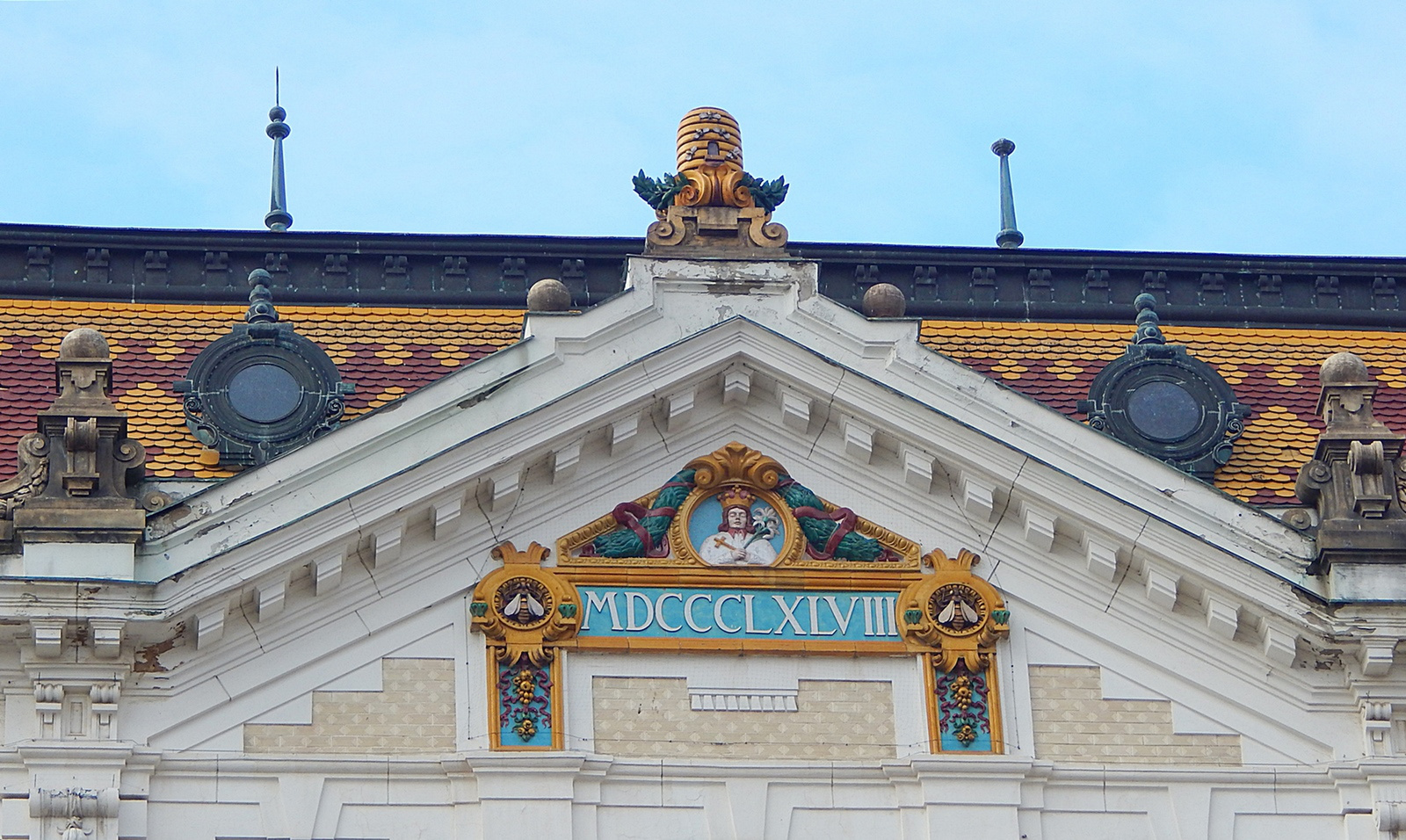 Pécs, Megyeháza